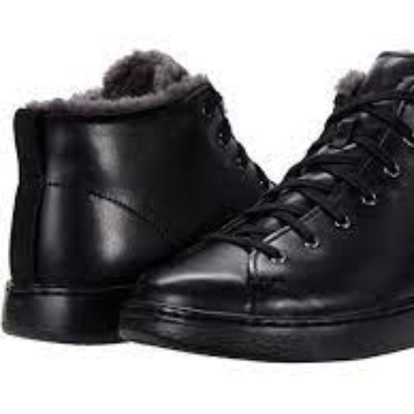 UGG Pismo black leather sneaker. Size: 9, 10 - Picture 5 of 10
